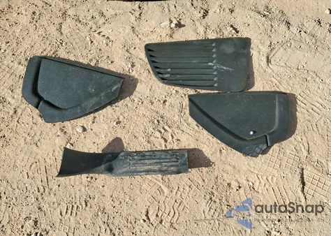 2018 Chevrolet Tahoe Police из США, поврежденный, VIN 1GNLCDEC4JR268908